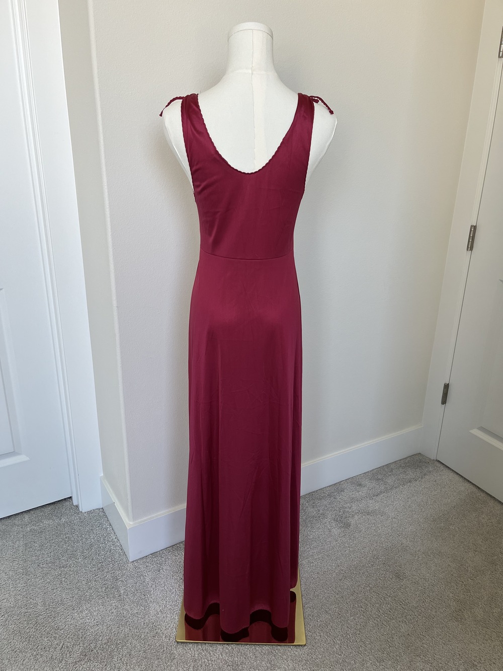 Vintage Vanity Fair Red Satin Slip Dress - Floral Applique Nightgown - Size XS - Picture 2 of 9